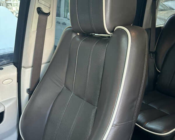 Чорний Ленд Ровер Рендж Ровер, об'ємом двигуна 5 л та пробігом 187 тис. км за 14900 $, фото 64 на Automoto.ua