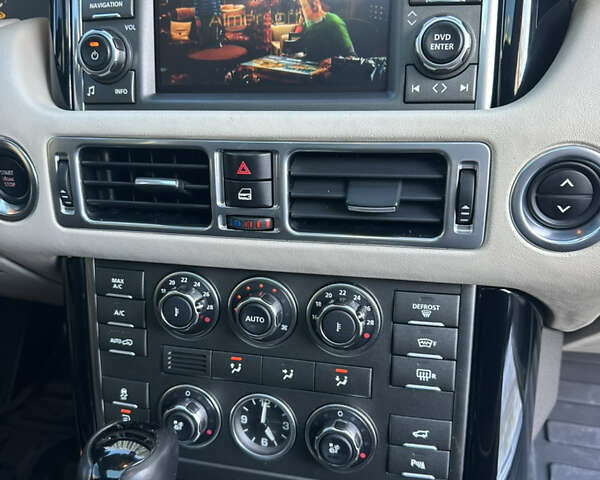 Чорний Ленд Ровер Рендж Ровер, об'ємом двигуна 5 л та пробігом 187 тис. км за 14900 $, фото 35 на Automoto.ua