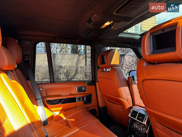 Чорний Ленд Ровер Рендж Ровер, об'ємом двигуна 5 л та пробігом 280 тис. км за 15490 $, фото 36 на Automoto.ua