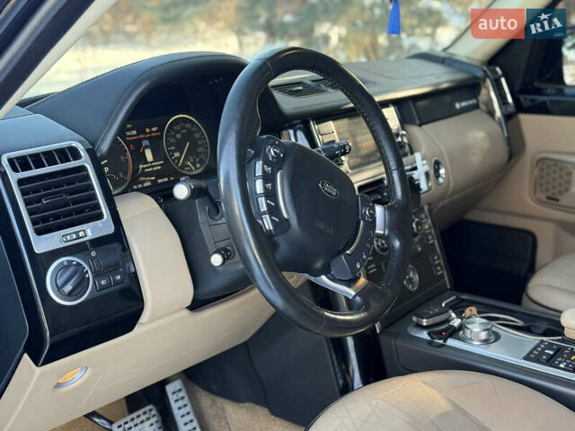 Черный Ленд Ровер Рендж Ровер, объемом двигателя 4.37 л и пробегом 299 тыс. км за 18500 $, фото 5 на Automoto.ua