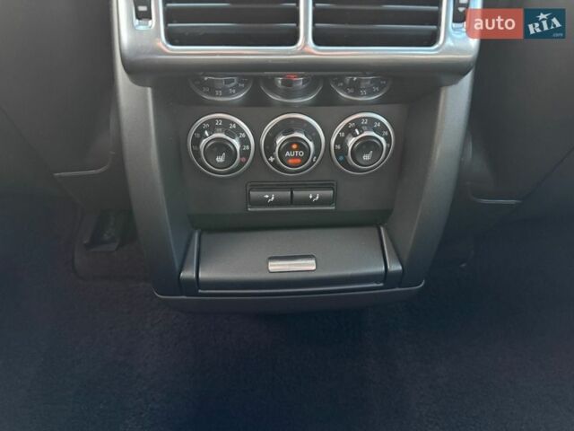 Чорний Ленд Ровер Рендж Ровер, об'ємом двигуна 3.63 л та пробігом 328 тис. км за 14900 $, фото 14 на Automoto.ua