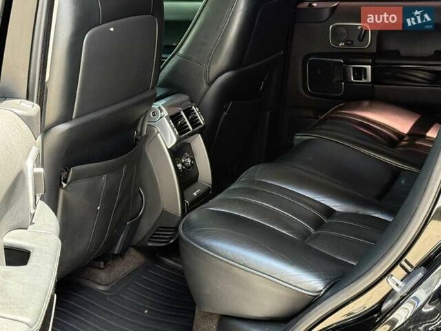 Чорний Ленд Ровер Рендж Ровер, об'ємом двигуна 3.6 л та пробігом 280 тис. км за 18290 $, фото 18 на Automoto.ua
