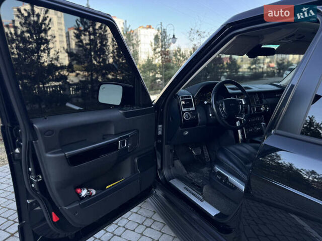 Ленд Ровер Рендж Ровер 2010 у Івано-Франківську на Automoto.ua Чорний Ленд Ровер Рендж Ровер, об'ємом двигуна 5 л та пробігом 250 тис. км за 12950 $, фото 17 на Automoto.ua