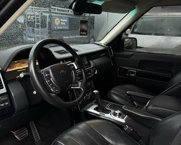 Черный Ленд Ровер Рендж Ровер, объемом двигателя 5 л и пробегом 252 тыс. км за 13200 $, фото 10 на Automoto.ua