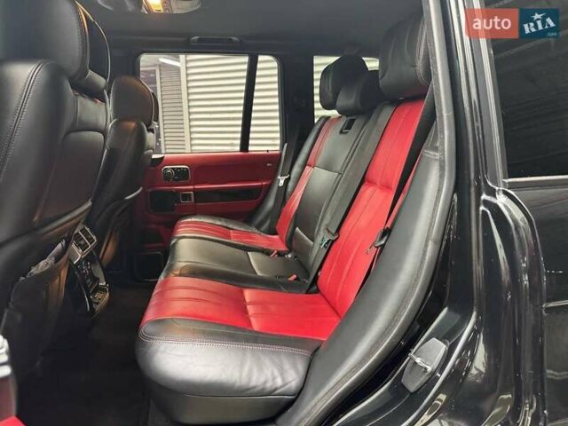 Чорний Ленд Ровер Рендж Ровер, об'ємом двигуна 5 л та пробігом 202 тис. км за 19990 $, фото 9 на Automoto.ua