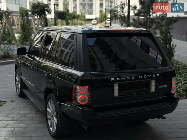 Чорний Ленд Ровер Рендж Ровер, об'ємом двигуна 5 л та пробігом 250 тис. км за 12500 $, фото 16 на Automoto.ua