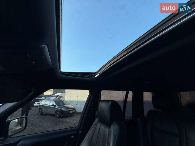 Черный Ленд Ровер Рендж Ровер, объемом двигателя 5 л и пробегом 215 тыс. км за 13500 $, фото 23 на Automoto.ua