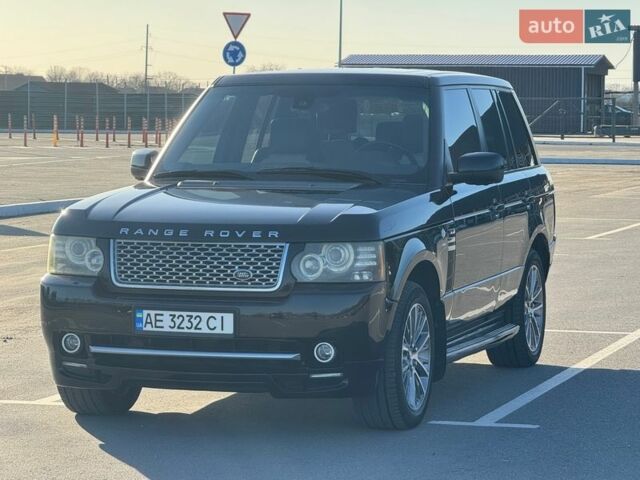 Чорний Ленд Ровер Рендж Ровер, об'ємом двигуна 5 л та пробігом 157 тис. км за 17999 $, фото 6 на Automoto.ua