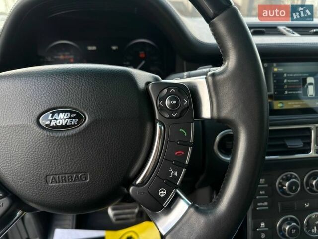 Чорний Ленд Ровер Рендж Ровер, об'ємом двигуна 5 л та пробігом 179 тис. км за 15800 $, фото 11 на Automoto.ua