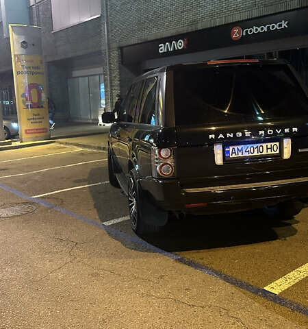 Чорний Ленд Ровер Рендж Ровер, об'ємом двигуна 5 л та пробігом 185 тис. км за 12500 $, фото 6 на Automoto.ua