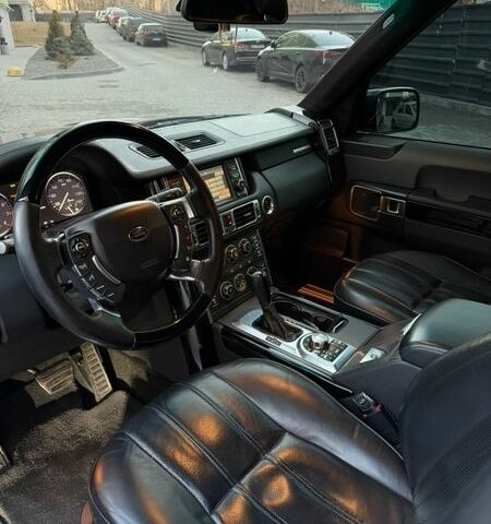 Черный Ленд Ровер Рендж Ровер, объемом двигателя 5 л и пробегом 286 тыс. км за 14900 $, фото 7 на Automoto.ua