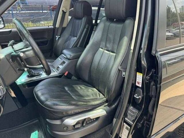 Черный Ленд Ровер Рендж Ровер, объемом двигателя 5 л и пробегом 156 тыс. км за 12500 $, фото 11 на Automoto.ua