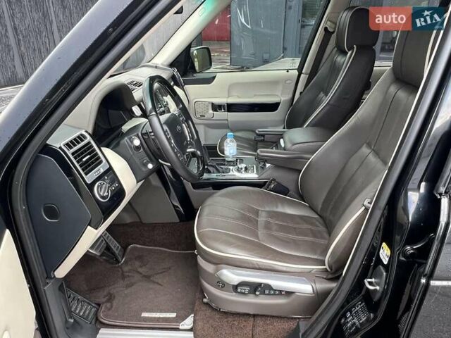 Чорний Ленд Ровер Рендж Ровер, об'ємом двигуна 5 л та пробігом 182 тис. км за 15999 $, фото 9 на Automoto.ua