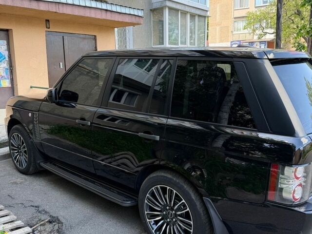 Чорний Ленд Ровер Рендж Ровер, об'ємом двигуна 5 л та пробігом 138 тис. км за 25000 $, фото 2 на Automoto.ua