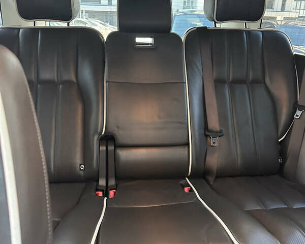 Чорний Ленд Ровер Рендж Ровер, об'ємом двигуна 5 л та пробігом 187 тис. км за 14900 $, фото 34 на Automoto.ua