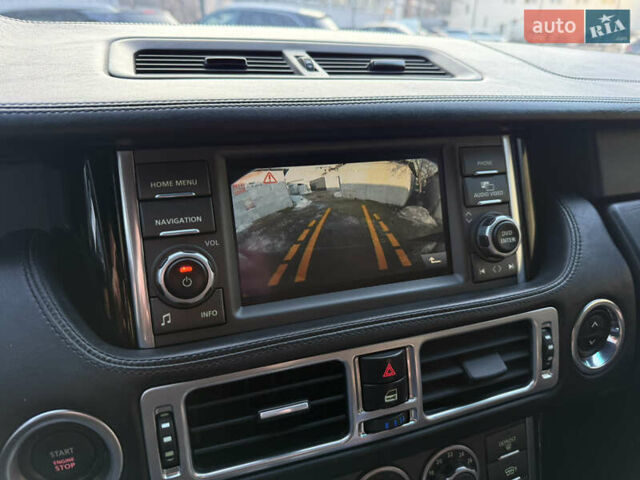 Черный Ленд Ровер Рендж Ровер, объемом двигателя 5 л и пробегом 215 тыс. км за 13500 $, фото 24 на Automoto.ua