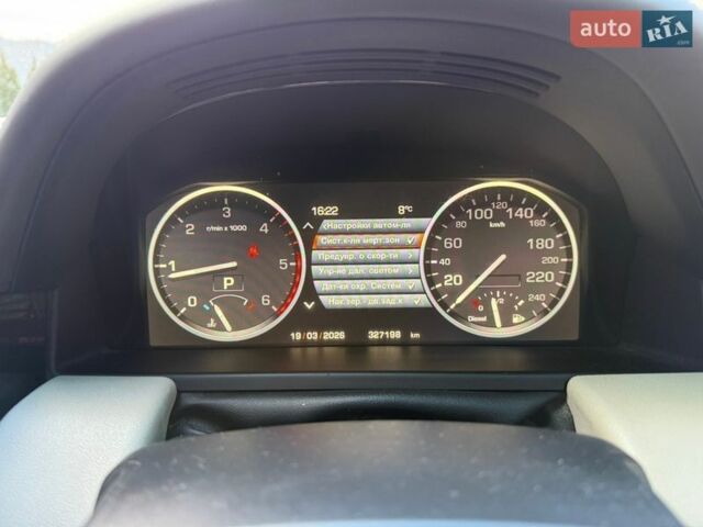 Чорний Ленд Ровер Рендж Ровер, об'ємом двигуна 3.63 л та пробігом 327 тис. км за 14900 $, фото 12 на Automoto.ua