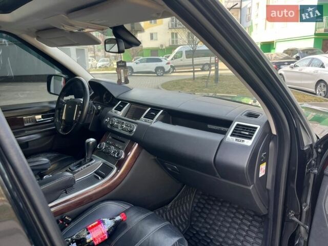 Чорний Ленд Ровер Рендж Ровер, об'ємом двигуна 3 л та пробігом 260 тис. км за 16900 $, фото 43 на Automoto.ua