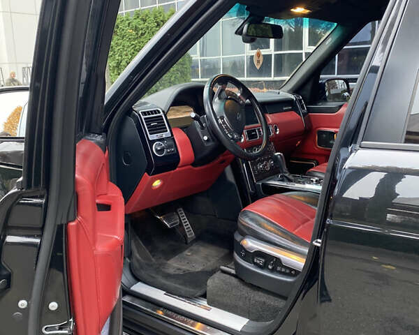 Чорний Ленд Ровер Рендж Ровер, об'ємом двигуна 5 л та пробігом 200 тис. км за 19500 $, фото 11 на Automoto.ua