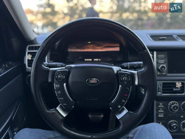 Ленд Ровер Рендж Ровер 2010 у Івано-Франківську на Automoto.ua Чорний Ленд Ровер Рендж Ровер, об'ємом двигуна 5 л та пробігом 250 тис. км за 12950 $, фото 33 на Automoto.ua