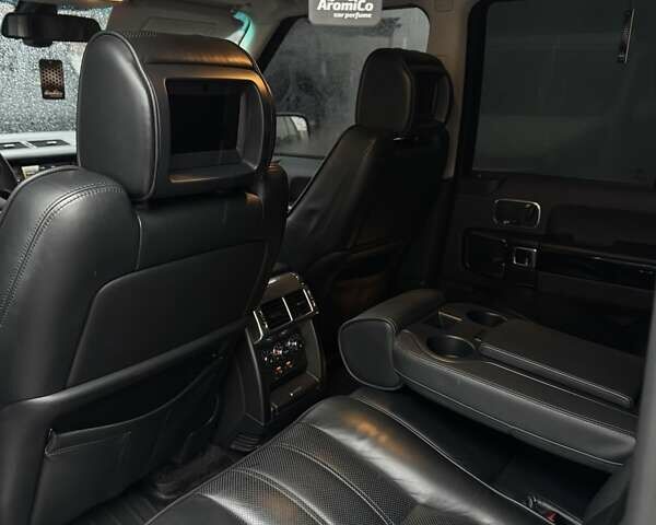 Черный Ленд Ровер Рендж Ровер, объемом двигателя 5 л и пробегом 252 тыс. км за 13200 $, фото 12 на Automoto.ua