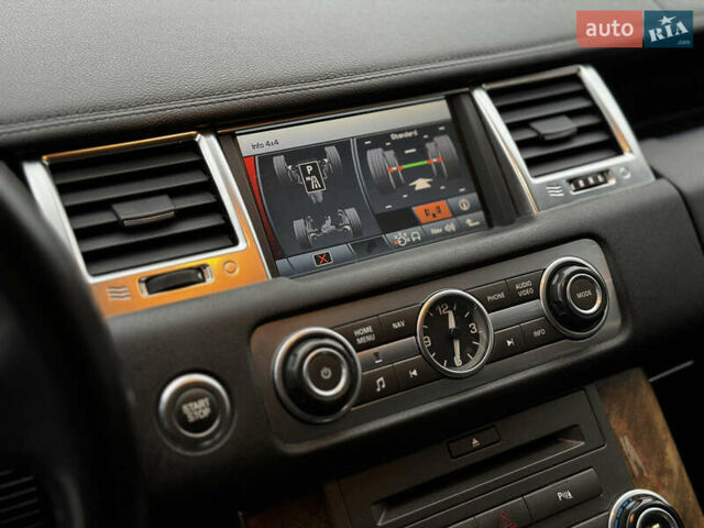 Черный Ленд Ровер Рендж Ровер, объемом двигателя 3 л и пробегом 252 тыс. км за 14500 $, фото 16 на Automoto.ua