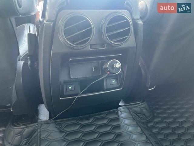 Чорний Ленд Ровер Рендж Ровер, об'ємом двигуна 3 л та пробігом 260 тис. км за 16900 $, фото 49 на Automoto.ua