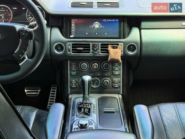 Чорний Ленд Ровер Рендж Ровер, об'ємом двигуна 3.6 л та пробігом 280 тис. км за 18290 $, фото 31 на Automoto.ua