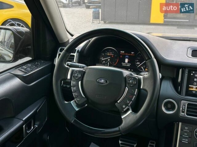 Чорний Ленд Ровер Рендж Ровер, об'ємом двигуна 5 л та пробігом 179 тис. км за 15800 $, фото 9 на Automoto.ua