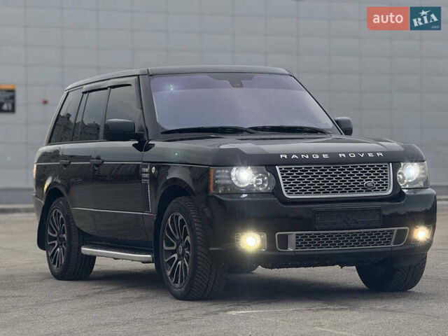 Чорний Ленд Ровер Рендж Ровер, об'ємом двигуна 5 л та пробігом 189 тис. км за 13300 $, фото 3 на Automoto.ua