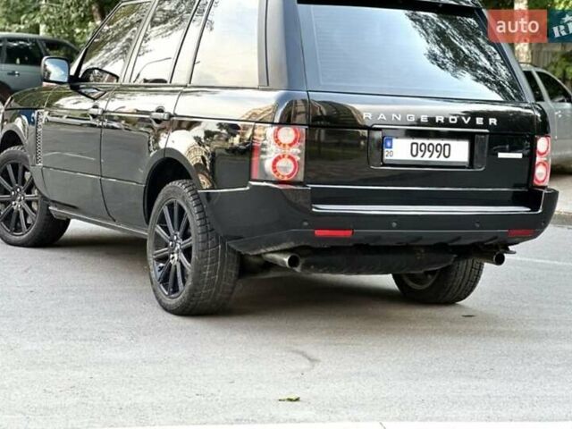 Чорний Ленд Ровер Рендж Ровер, об'ємом двигуна 5 л та пробігом 195 тис. км за 21000 $, фото 3 на Automoto.ua