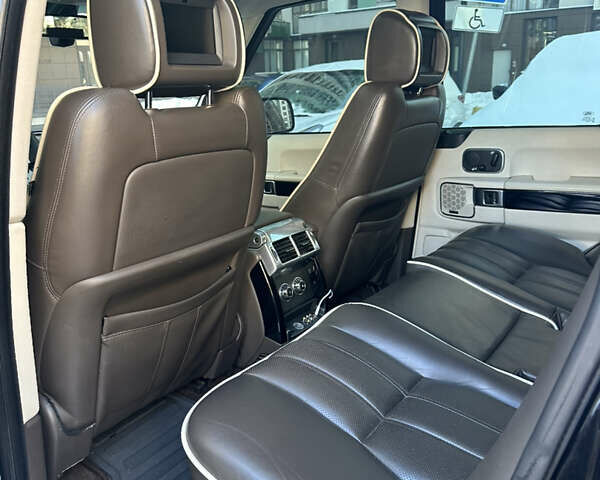 Чорний Ленд Ровер Рендж Ровер, об'ємом двигуна 5 л та пробігом 187 тис. км за 14900 $, фото 50 на Automoto.ua