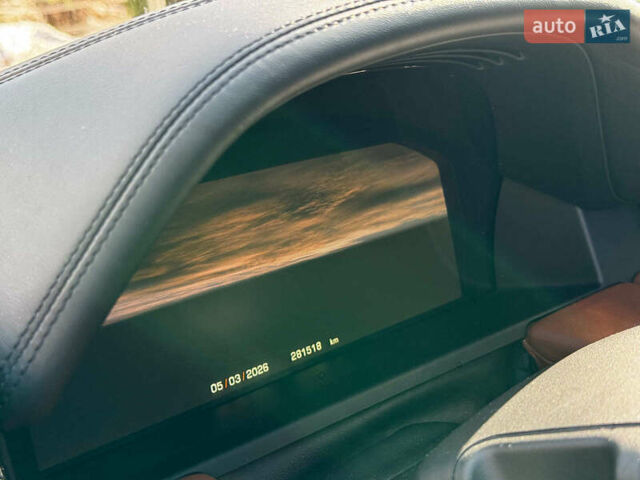 Чорний Ленд Ровер Рендж Ровер, об'ємом двигуна 5 л та пробігом 280 тис. км за 15490 $, фото 18 на Automoto.ua