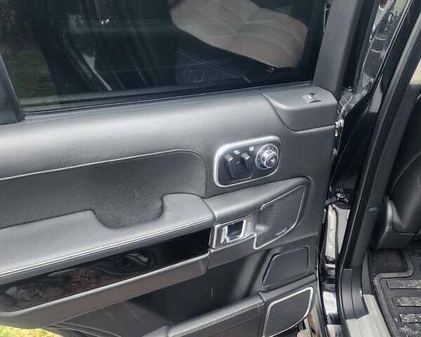 Чорний Ленд Ровер Рендж Ровер, об'ємом двигуна 5 л та пробігом 179 тис. км за 17500 $, фото 10 на Automoto.ua