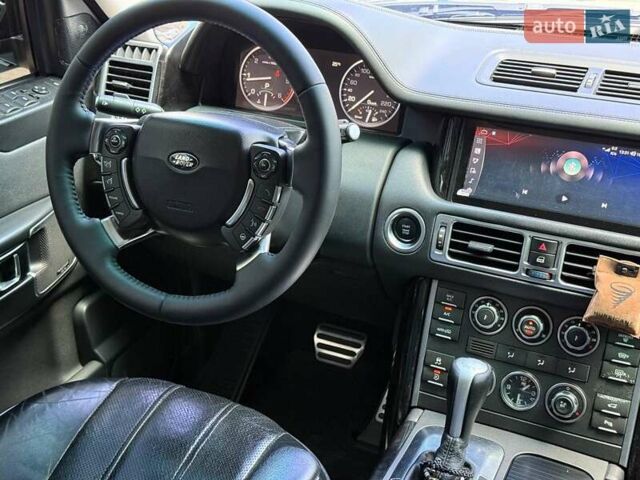 Чорний Ленд Ровер Рендж Ровер, об'ємом двигуна 3.6 л та пробігом 280 тис. км за 18290 $, фото 28 на Automoto.ua