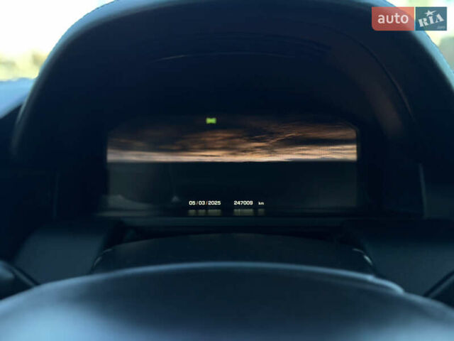 Ленд Ровер Рендж Ровер 2010 у Івано-Франківську на Automoto.ua Чорний Ленд Ровер Рендж Ровер, об'ємом двигуна 5 л та пробігом 250 тис. км за 12950 $, фото 32 на Automoto.ua