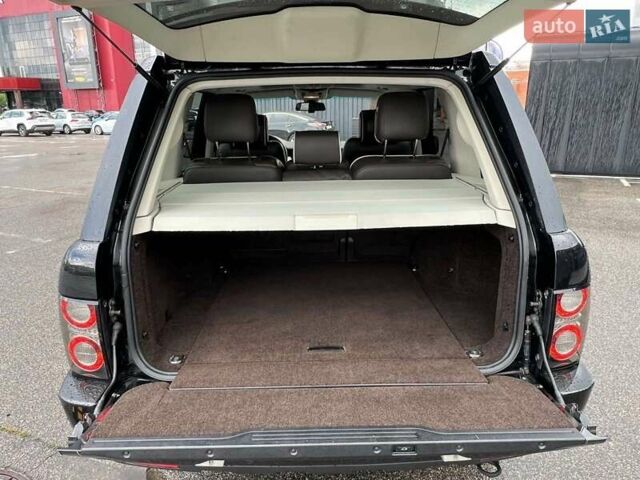 Чорний Ленд Ровер Рендж Ровер, об'ємом двигуна 5 л та пробігом 182 тис. км за 15999 $, фото 19 на Automoto.ua