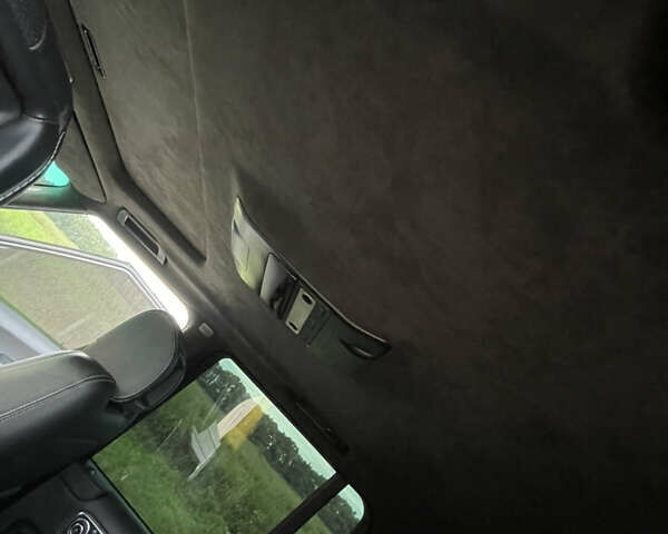 Чорний Ленд Ровер Рендж Ровер, об'ємом двигуна 5 л та пробігом 322 тис. км за 18000 $, фото 23 на Automoto.ua