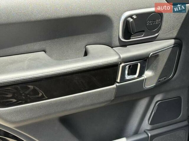 Чорний Ленд Ровер Рендж Ровер, об'ємом двигуна 3.6 л та пробігом 280 тис. км за 18290 $, фото 17 на Automoto.ua