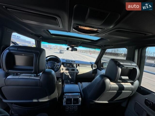 Чорний Ленд Ровер Рендж Ровер, об'ємом двигуна 5 л та пробігом 157 тис. км за 17999 $, фото 17 на Automoto.ua