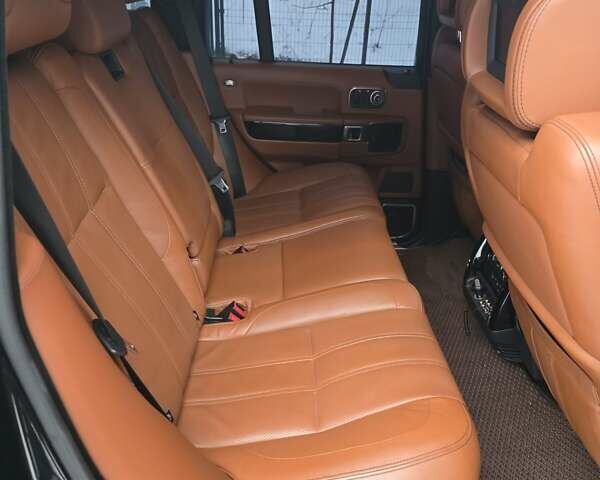 Черный Ленд Ровер Рендж Ровер, объемом двигателя 5 л и пробегом 280 тыс. км за 16200 $, фото 6 на Automoto.ua