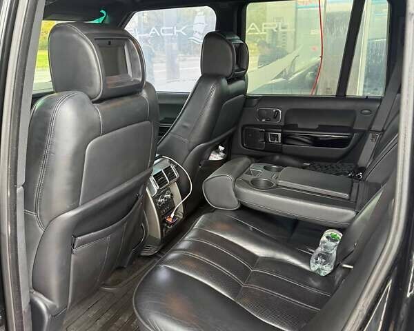 Чорний Ленд Ровер Рендж Ровер, об'ємом двигуна 5 л та пробігом 348 тис. км за 14700 $, фото 7 на Automoto.ua