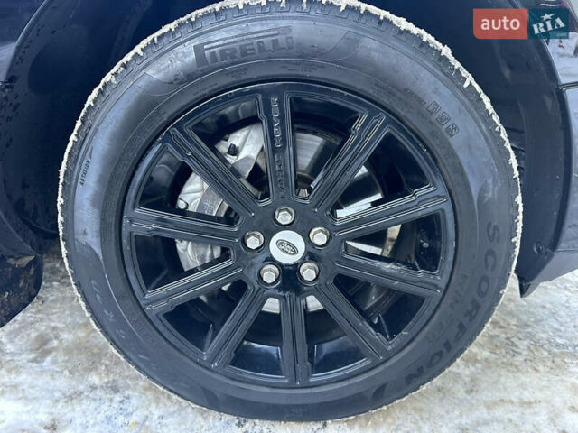 Чорний Ленд Ровер Рендж Ровер, об'ємом двигуна 5 л та пробігом 187 тис. км за 14900 $, фото 62 на Automoto.ua