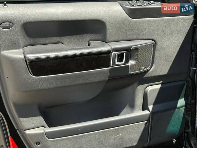 Чорний Ленд Ровер Рендж Ровер, об'ємом двигуна 3.6 л та пробігом 280 тис. км за 18290 $, фото 11 на Automoto.ua