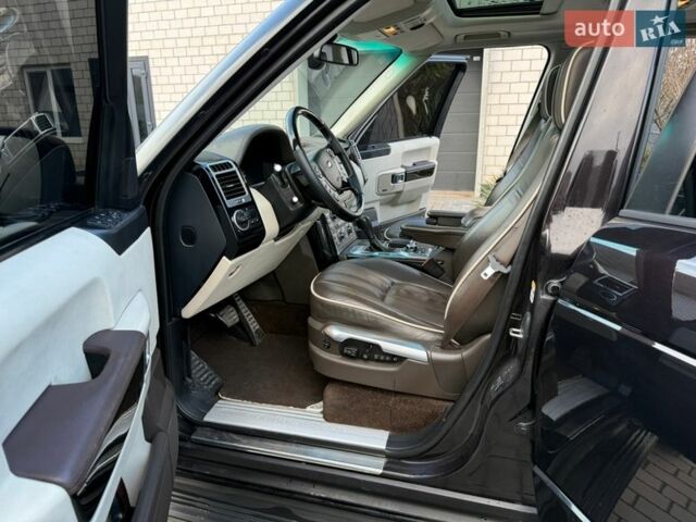 Чорний Ленд Ровер Рендж Ровер, об'ємом двигуна 3.63 л та пробігом 328 тис. км за 14900 $, фото 6 на Automoto.ua