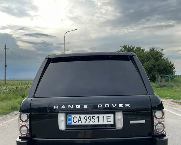 Чорний Ленд Ровер Рендж Ровер, об'ємом двигуна 5 л та пробігом 322 тис. км за 18000 $, фото 6 на Automoto.ua