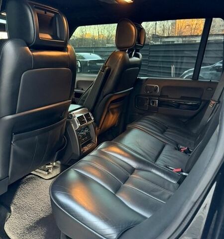 Черный Ленд Ровер Рендж Ровер, объемом двигателя 5 л и пробегом 286 тыс. км за 14900 $, фото 13 на Automoto.ua