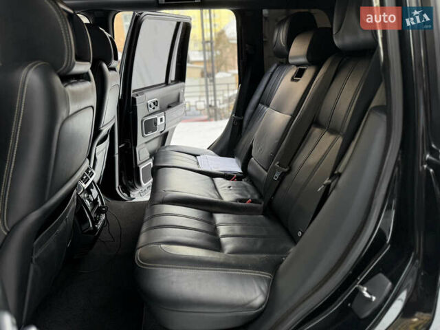 Чорний Ленд Ровер Рендж Ровер, об'ємом двигуна 5 л та пробігом 212 тис. км за 13999 $, фото 30 на Automoto.ua