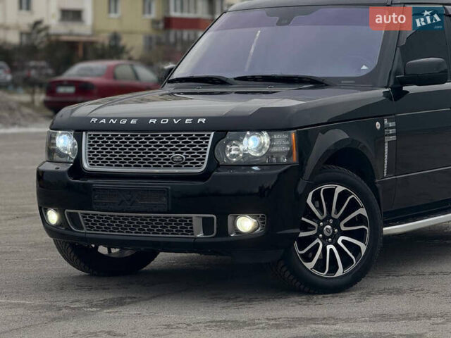 Чорний Ленд Ровер Рендж Ровер, об'ємом двигуна 5 л та пробігом 189 тис. км за 13300 $, фото 1 на Automoto.ua