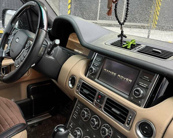Ленд Ровер Рендж Ровер 2010 в Львове на Automoto.ua Черный Ленд Ровер Рендж Ровер, объемом двигателя 5 л и пробегом 212 тыс. км за 18500 $, фото 9 на Automoto.ua